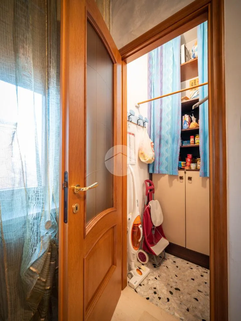 Ingresso - Apartment with Balcony in Orbassano