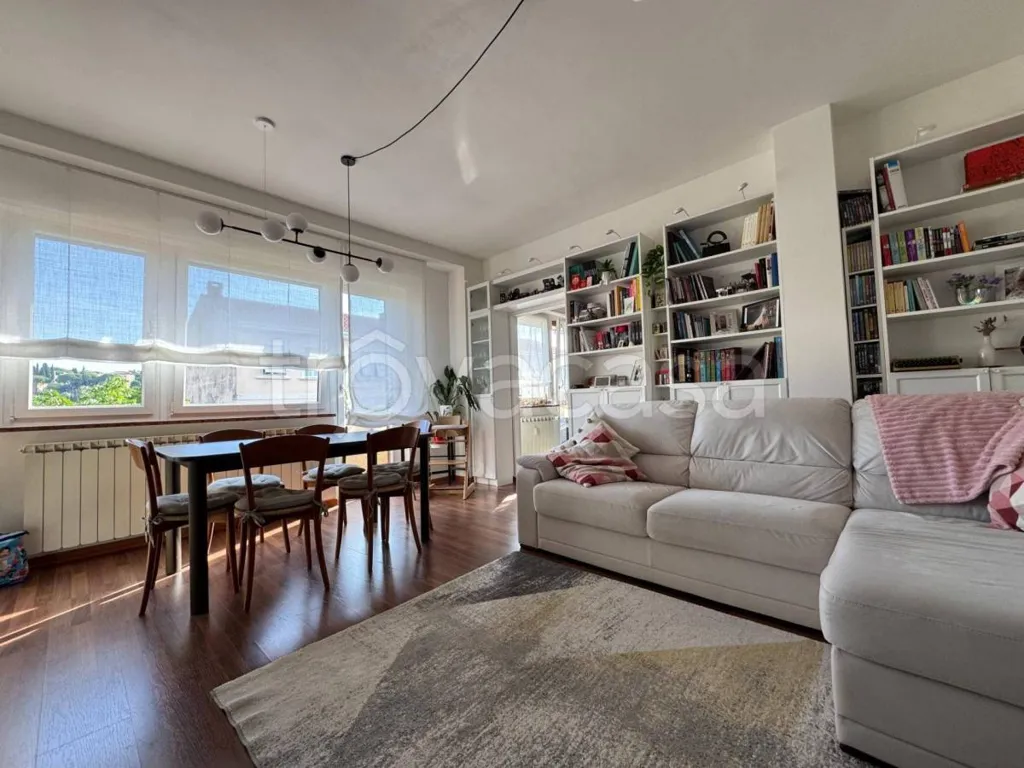 Elutuba - Penthouse with Panoramic View in Gorizia Centre