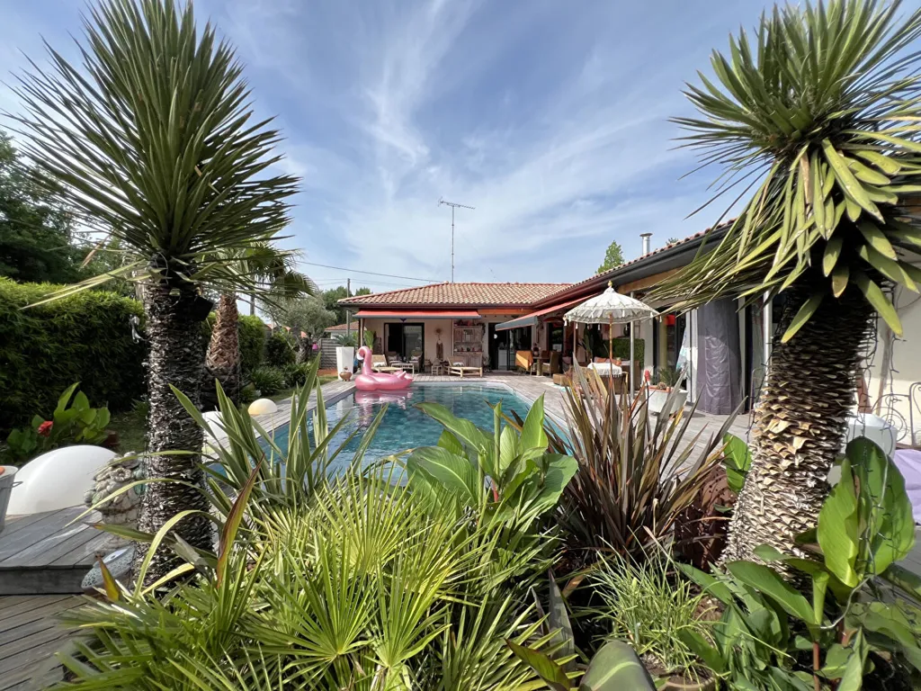 Bassein - Contemporary Villa with Pool in Le Teich