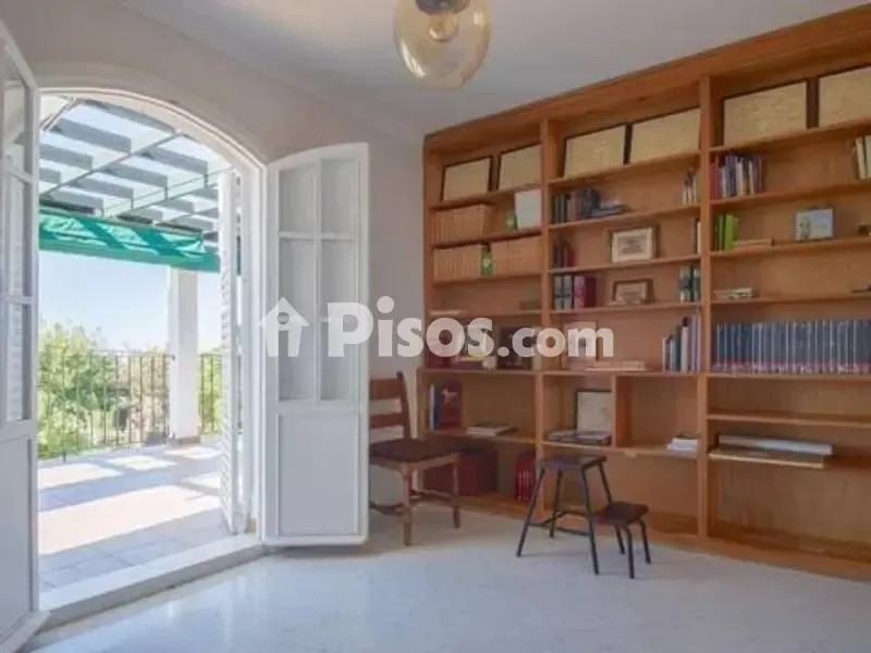 Kabinet - Chalet with Garden in La Jara
