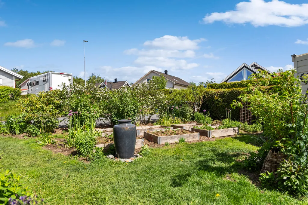 Giardino - Semi-detached House with Garden in Andebu