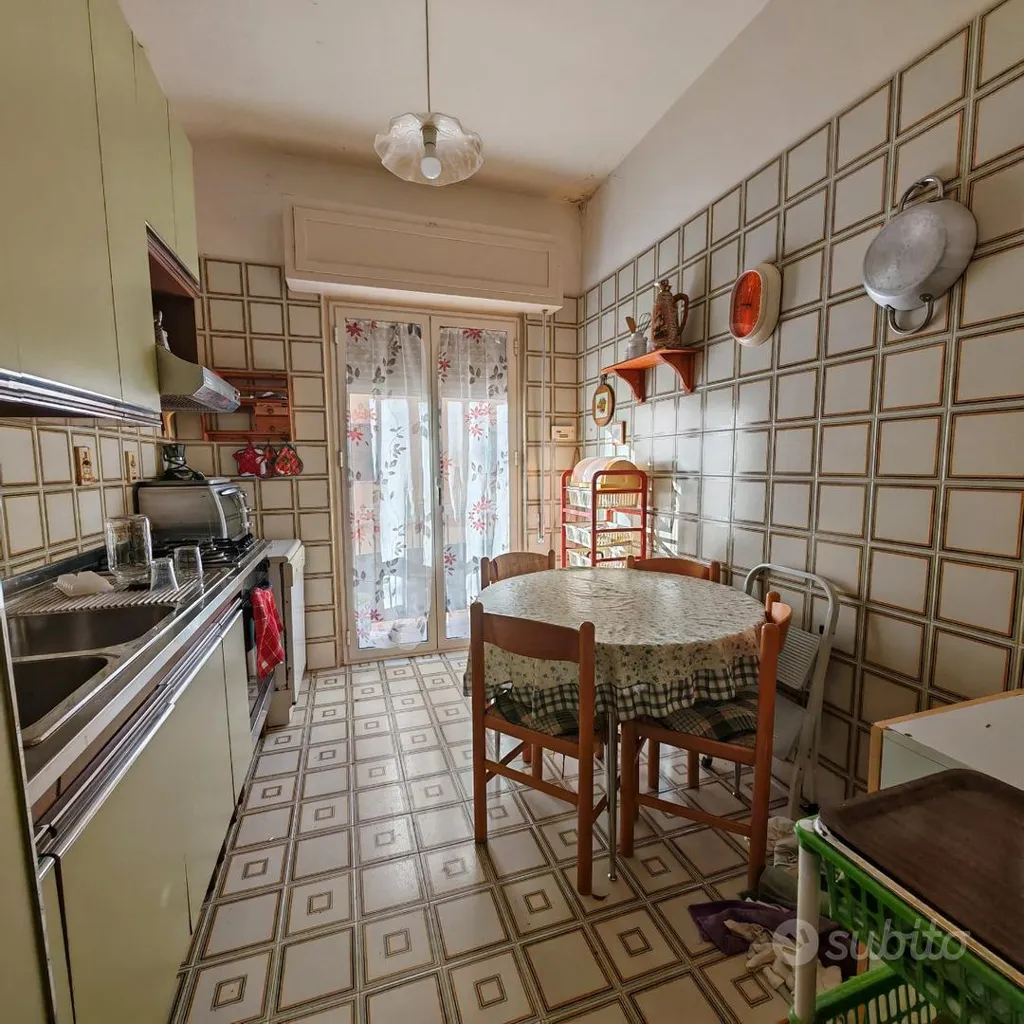 Appartement 7 pièces à IT
