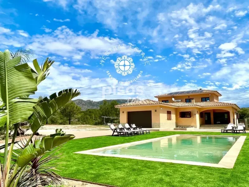 Piscine - Luxury Villa with Private Pool in Costa Dorada