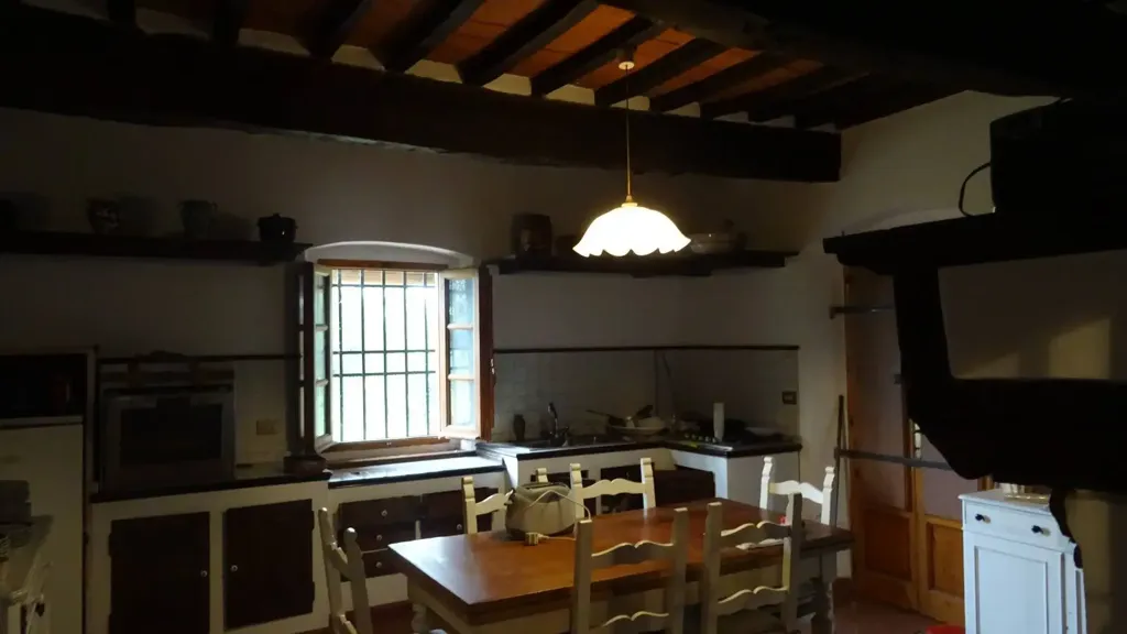 Salle à manger - Rustic House with Panoramic Views in Montespertoli