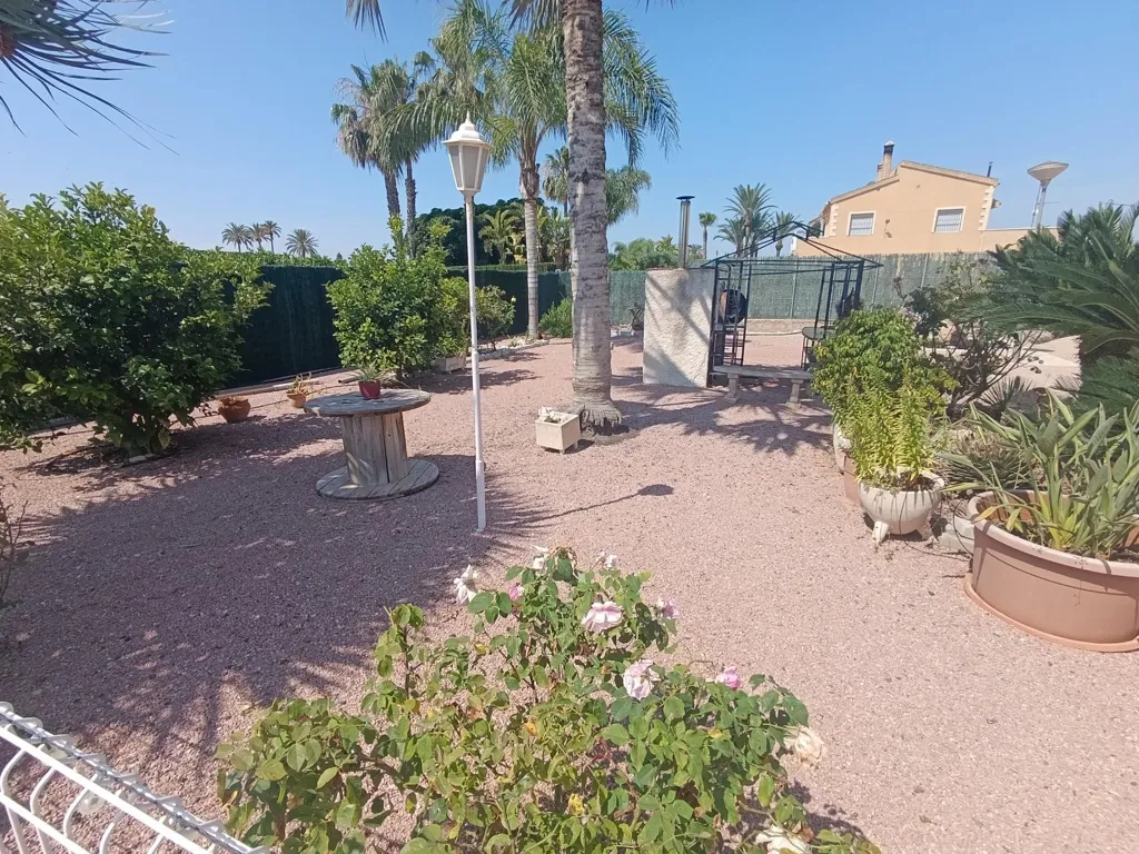Chalet with Pool in Algoros, Elche
