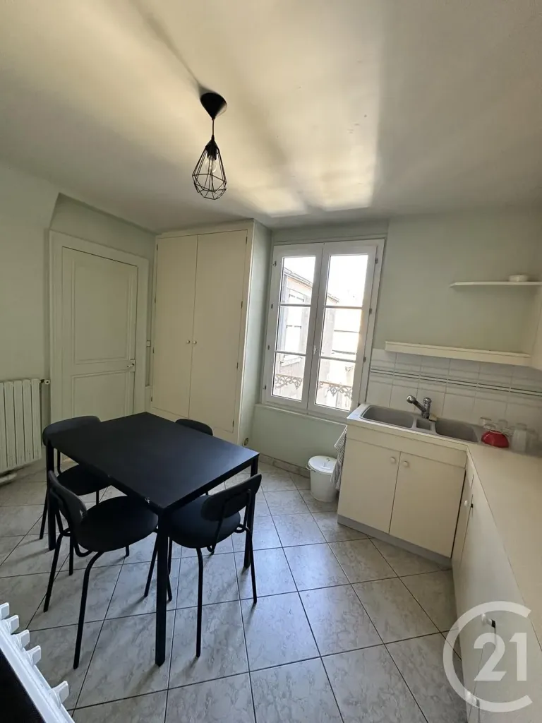 Köök - Charming F3 Apartment in Centre, Orléans