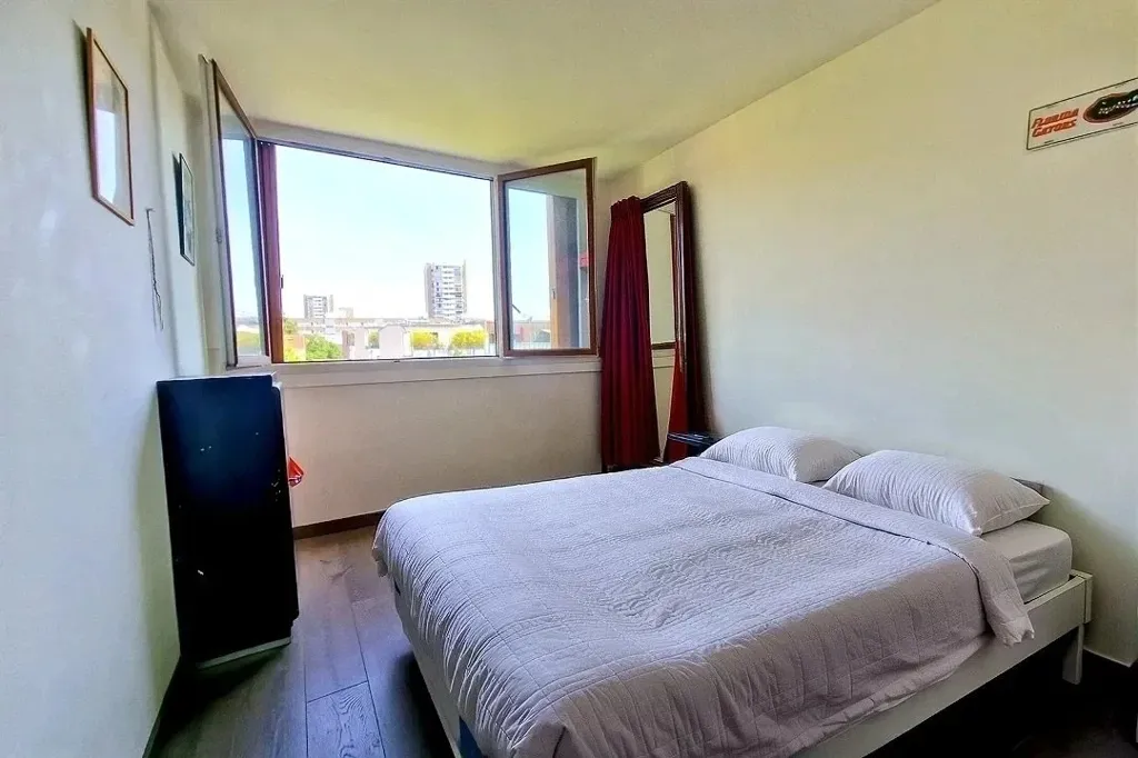 Chambres - Appartement Lumineux 3 Pièces aux Lilas