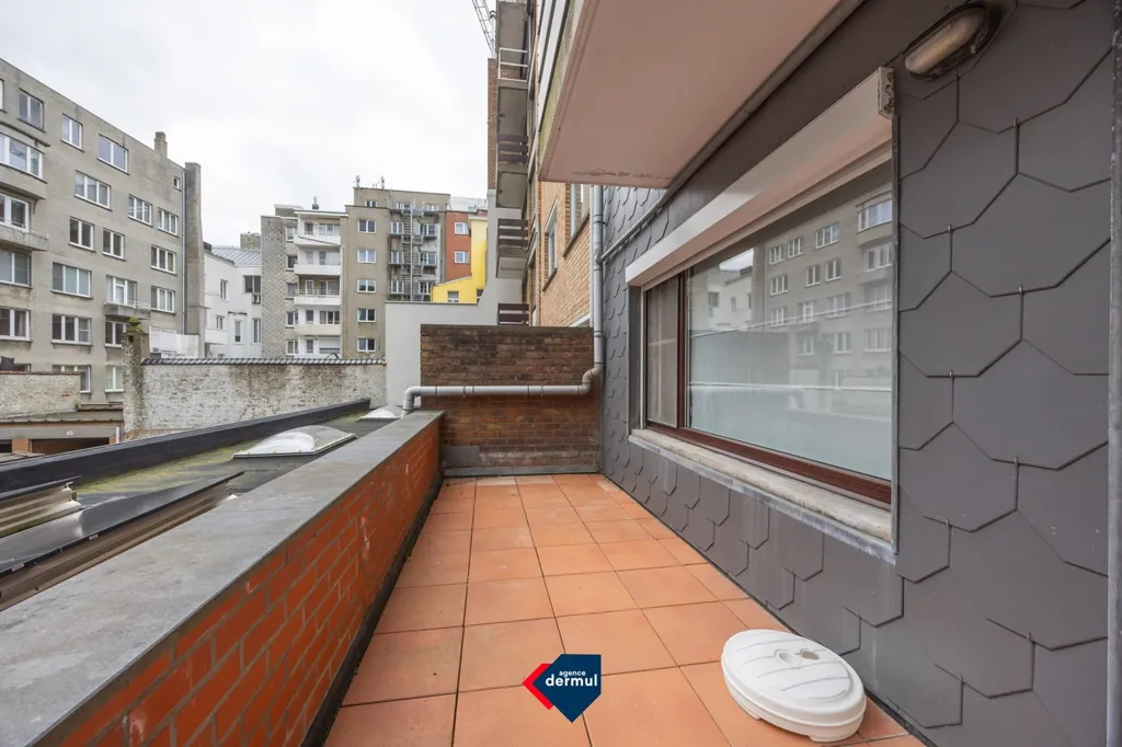 Rõdu - Bright Apartment with Terrace in Ostende