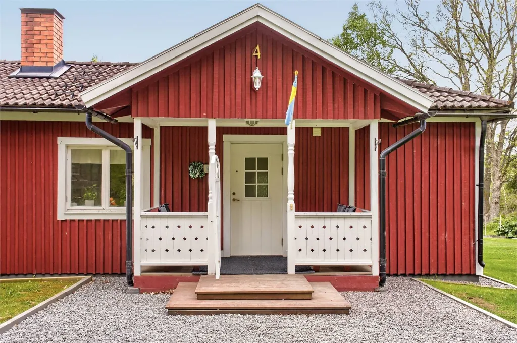 3-toaline maja asukohas Flens kommun