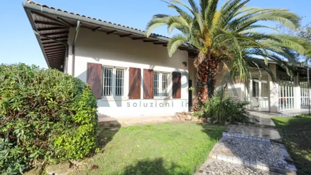 Extérieur - Architectural Villa with Private Garden in Ravenna