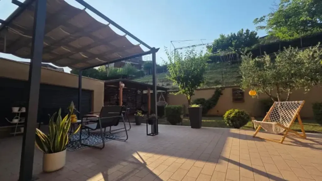Terrazza - Ample Trilocale with Garden in Ceccano