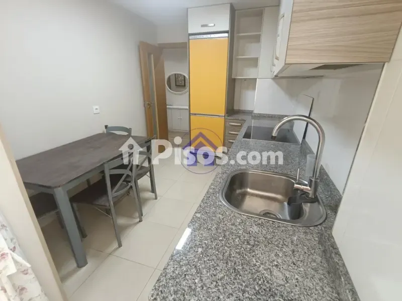 Cuisine - Spacious Flat with Balcony in Vigo