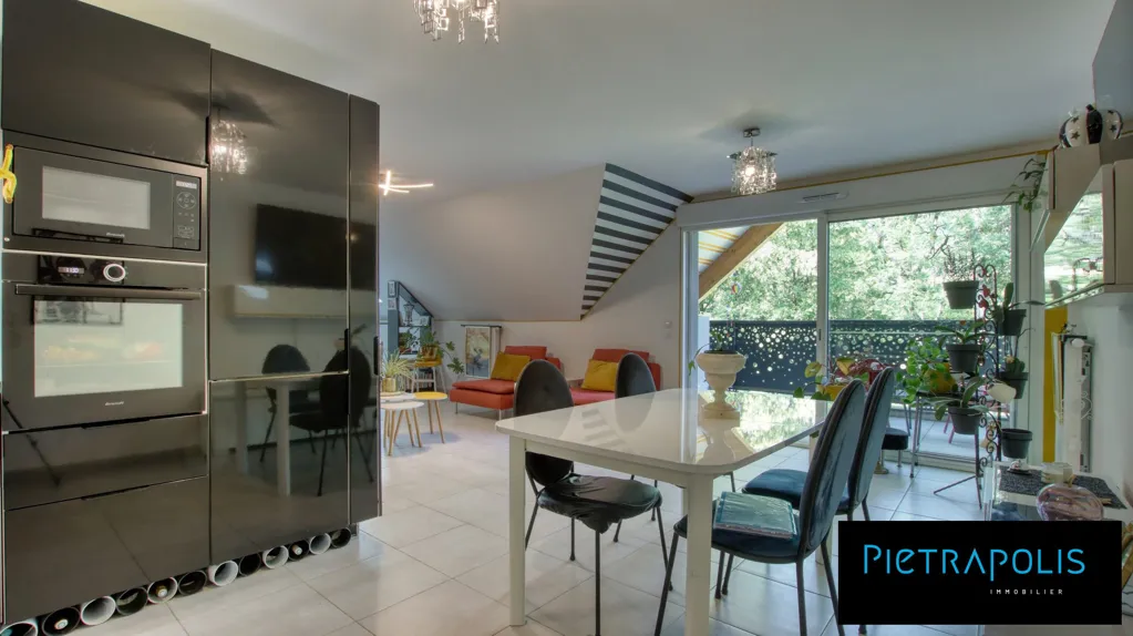 Sala da pranzo - Duplex with Balcony near Aix-les-Bains