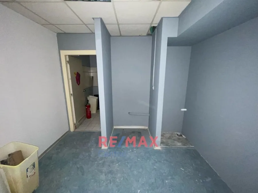 Pièces - Office for Rent with Sea View in Kallithea