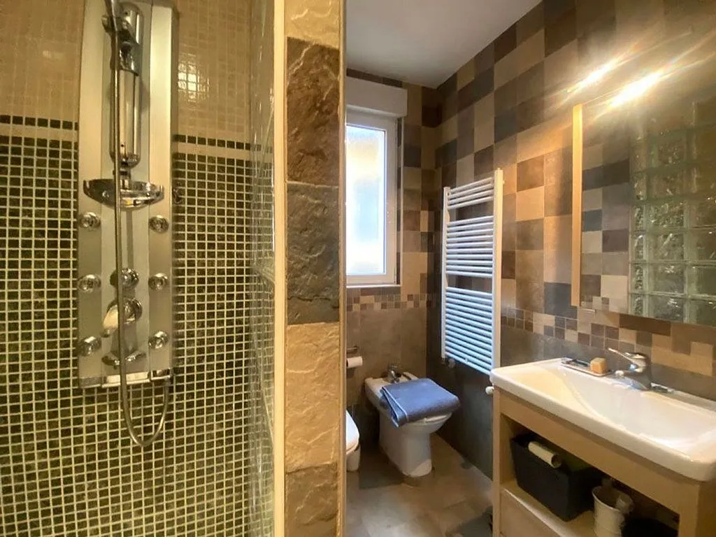 Salles de bain - Apartment with Terrace in Casco Viejo