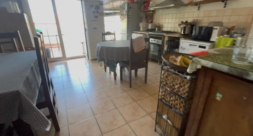 Cuisine - Rustic Escaleta House with Terrace in Catarroja