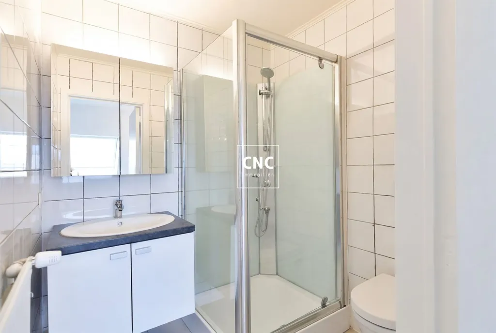 Vannitoad - Triplex Apartment with Terraces in Knokke
