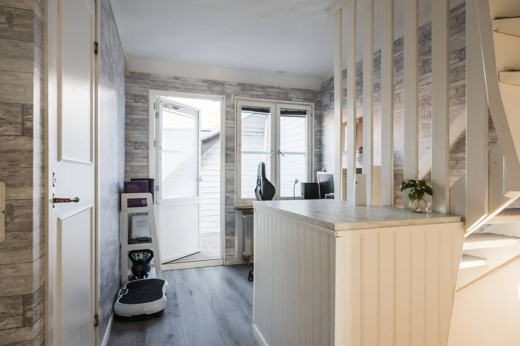 Esik - Apartment with Balcony in Andersberg