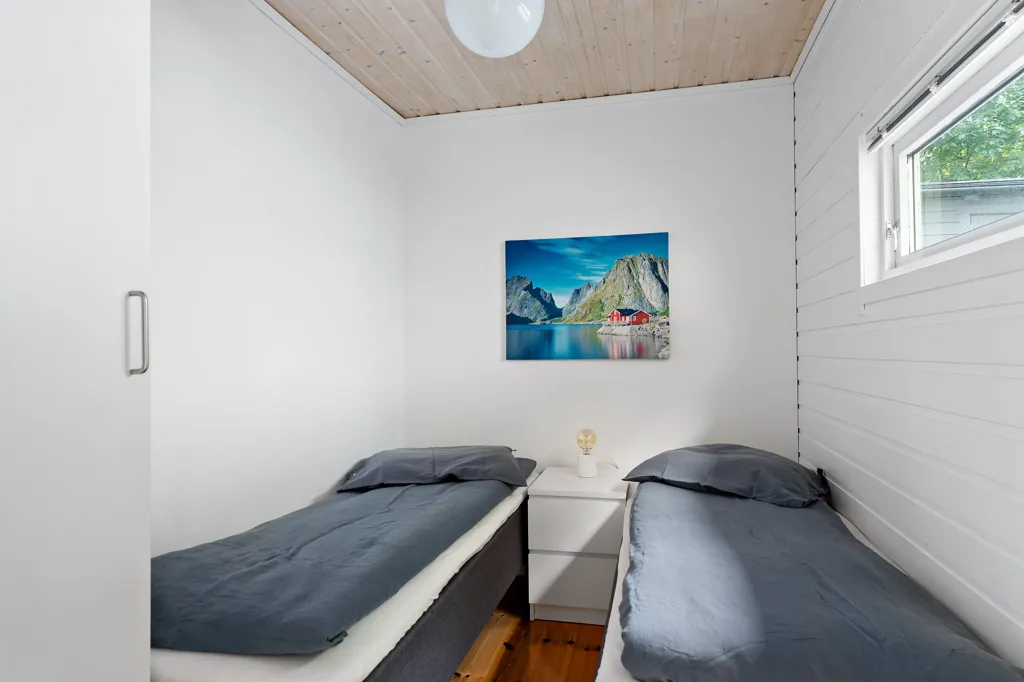 Camere da letto - Seafront Cottage with Private Garden in Gausetbukta