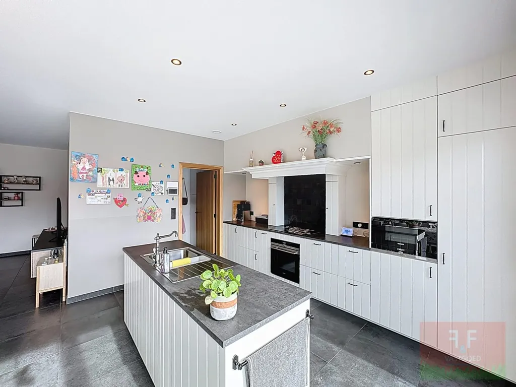 Köök - Energy-Efficient Detached House in Borsbeke
