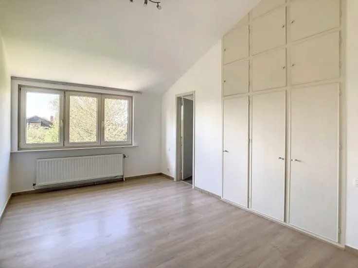 Maison 4 chambres à BE