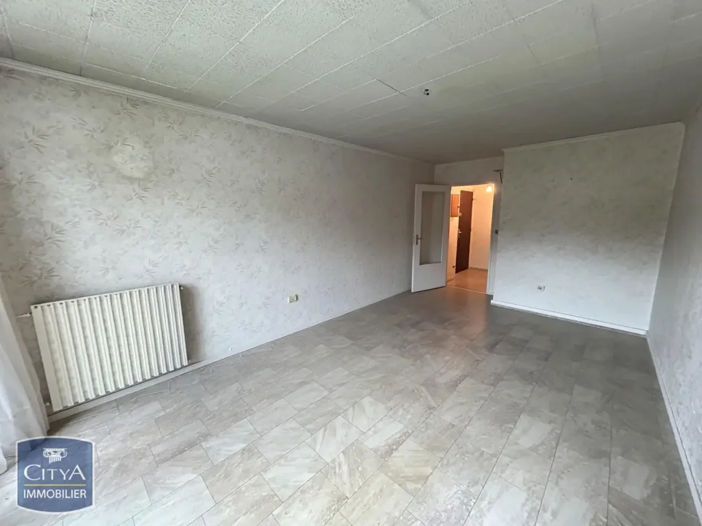 Pièces - Appartement T4 avec Balcon à Maromme