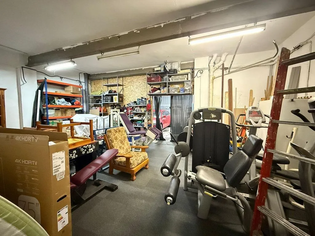 garage