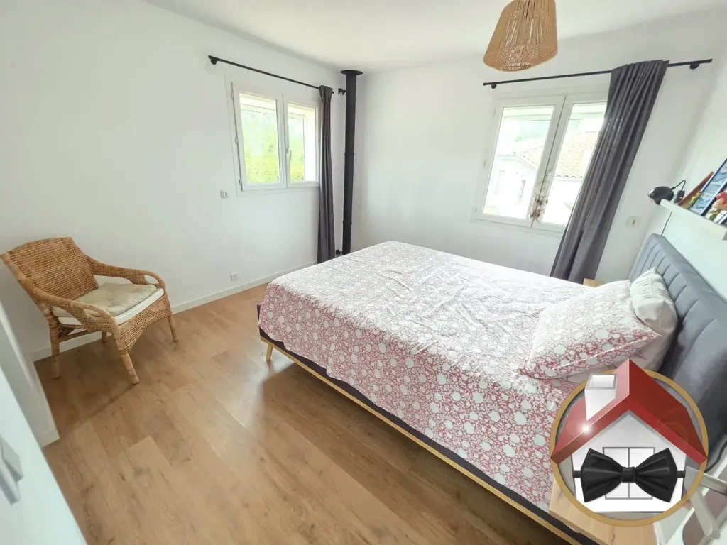Bedrooms - Fully Renovated House with Pool in Lavérune