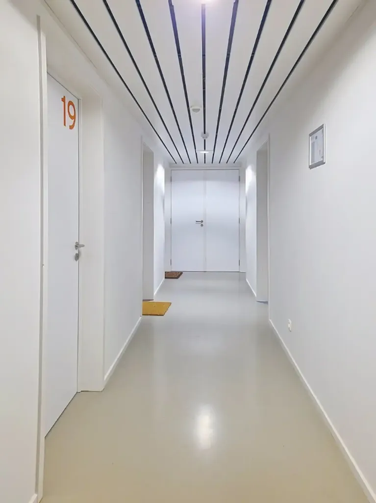 Entrée - Appartement Moderne avec Double Vitrage à Kortrijk
