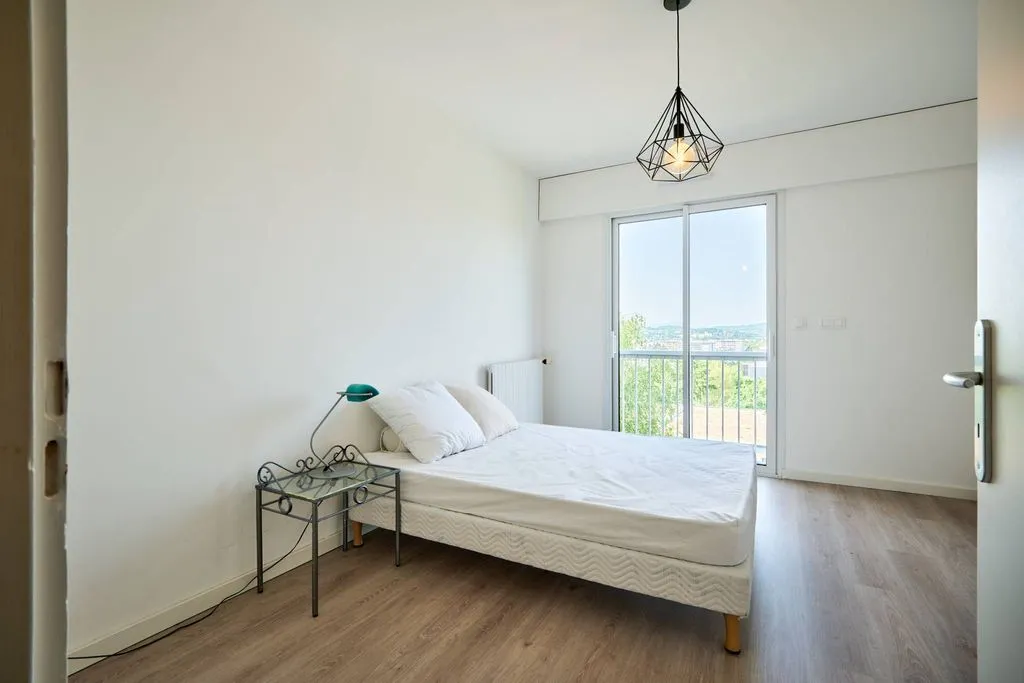Magamistoad - Luxury Flat with Lake View in Annecy-le-Vieux