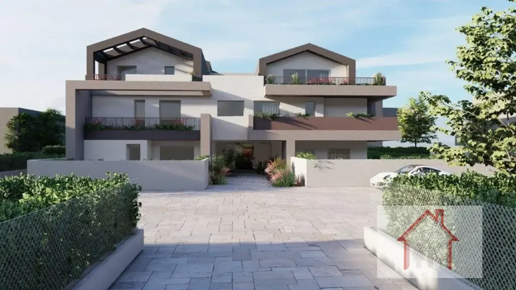 Newly Constructed 4-Bedroom in Montebelluna