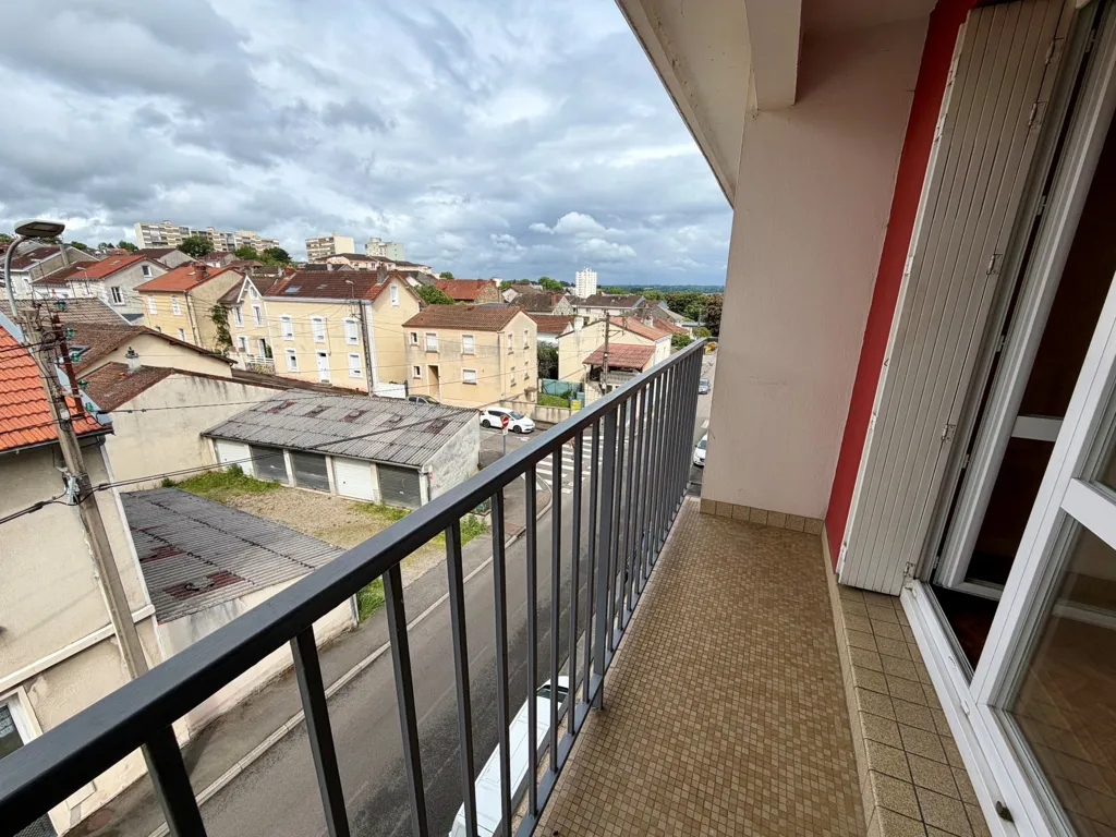 Rõdu - T2 Flat with Garage in Limoges