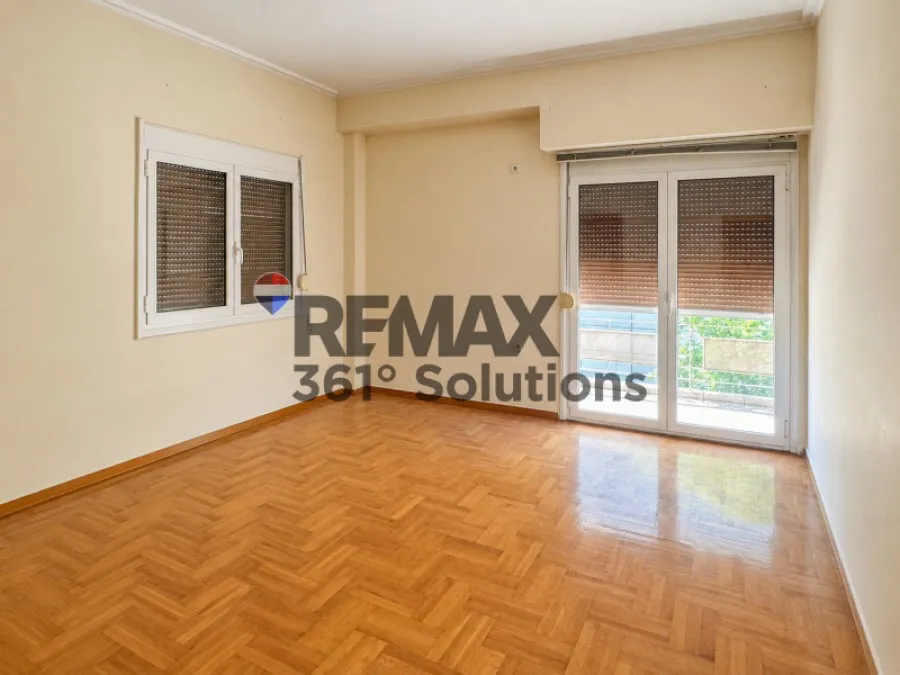 Living Room - Apartment with Lift in Athens Centre