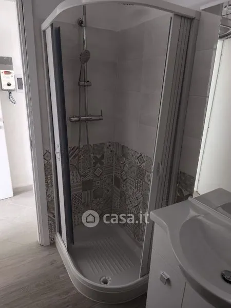 Bagni - Modernised Flat with Balcony in Novara