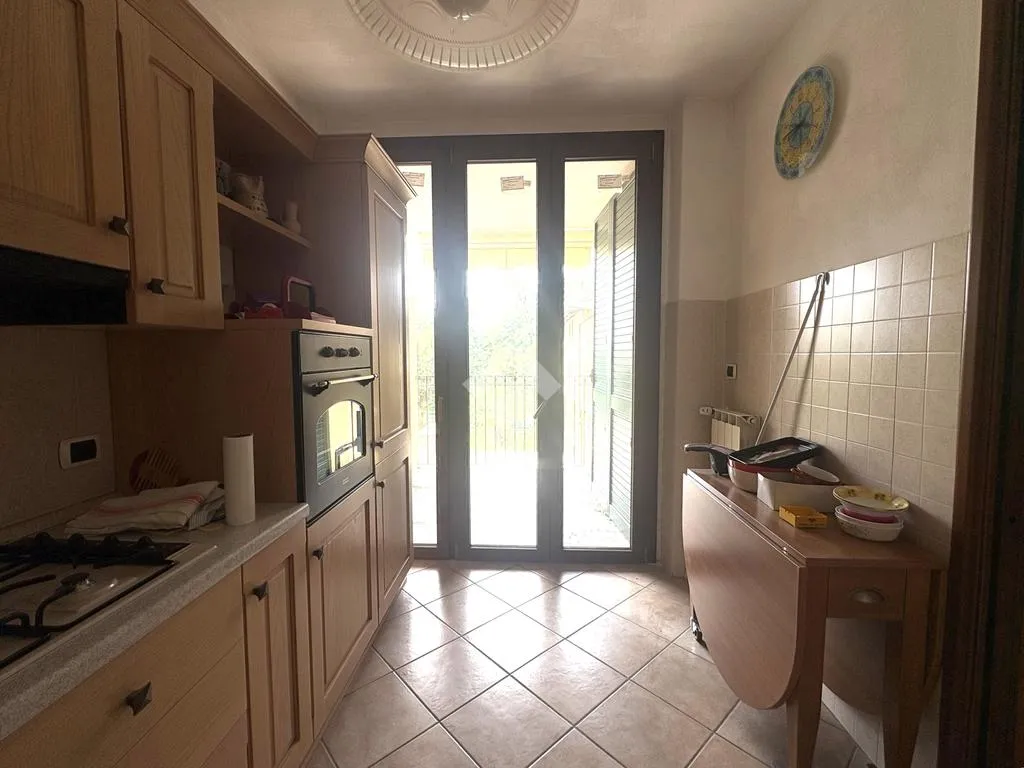 Cuisine - 3-Room Apartment with Loggia in Landriano