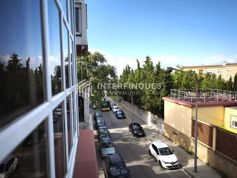 Välivaade - Apartment with Balcony in Badalona
