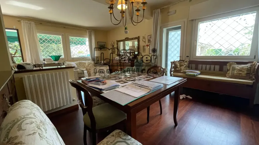 Söögituba - Villa with Garden in Treviso