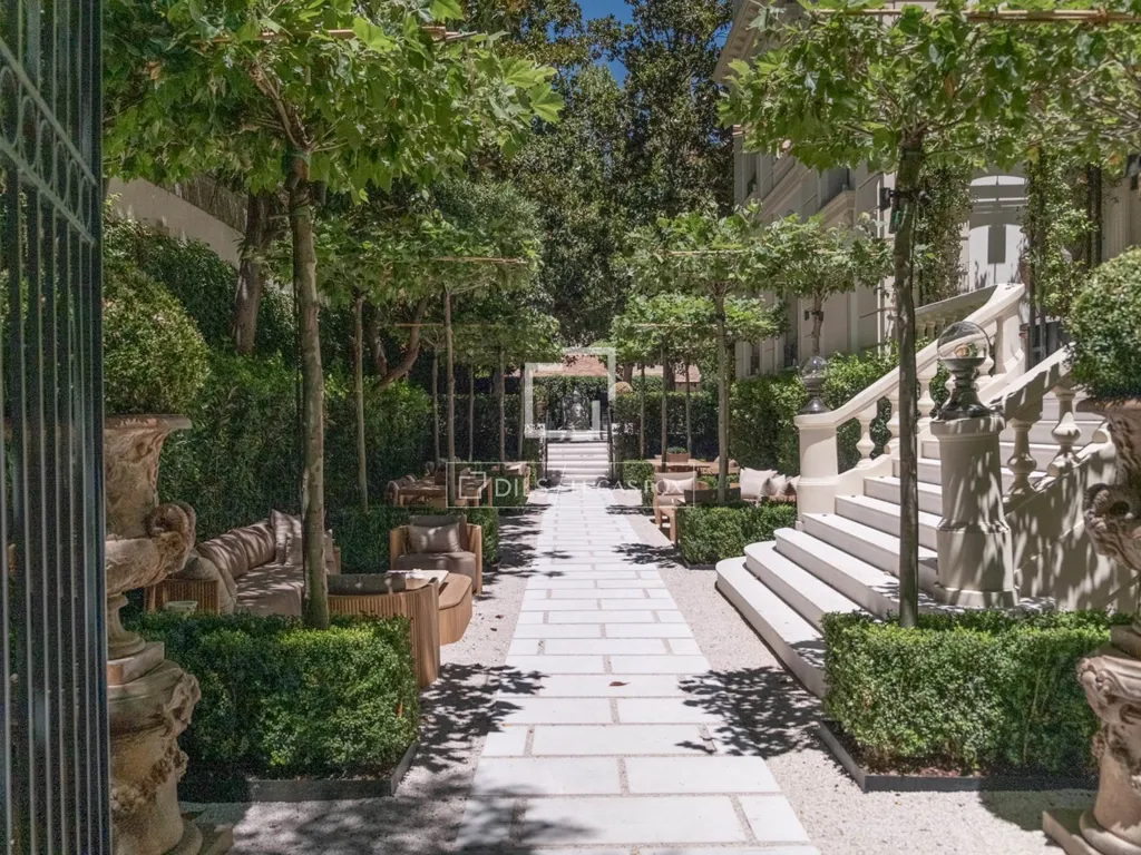 Aed - Luxury Apartment with Air Conditioning in Madrid