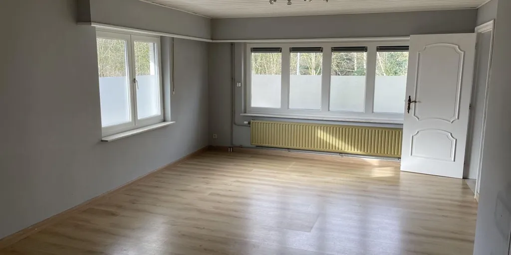 Pièces - Appartement avec Jardin et Terrasse à Retie