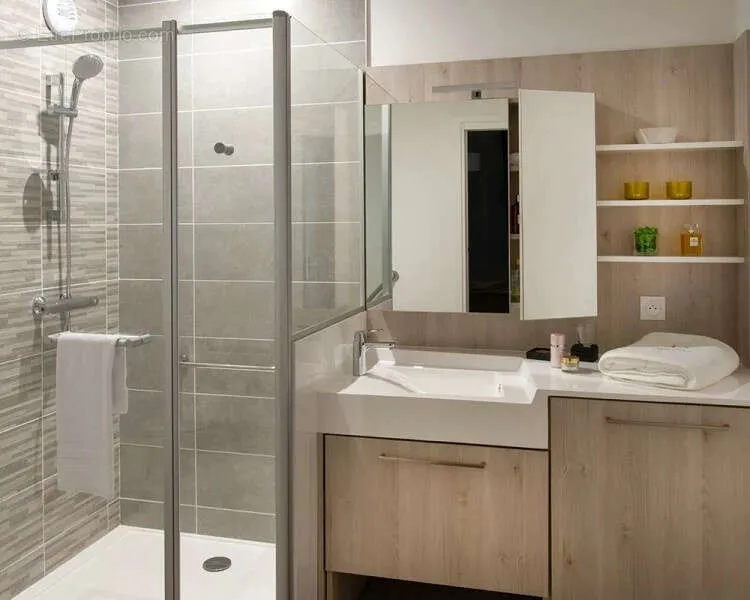 Bagni - Senior Residence Investment in Landerneau