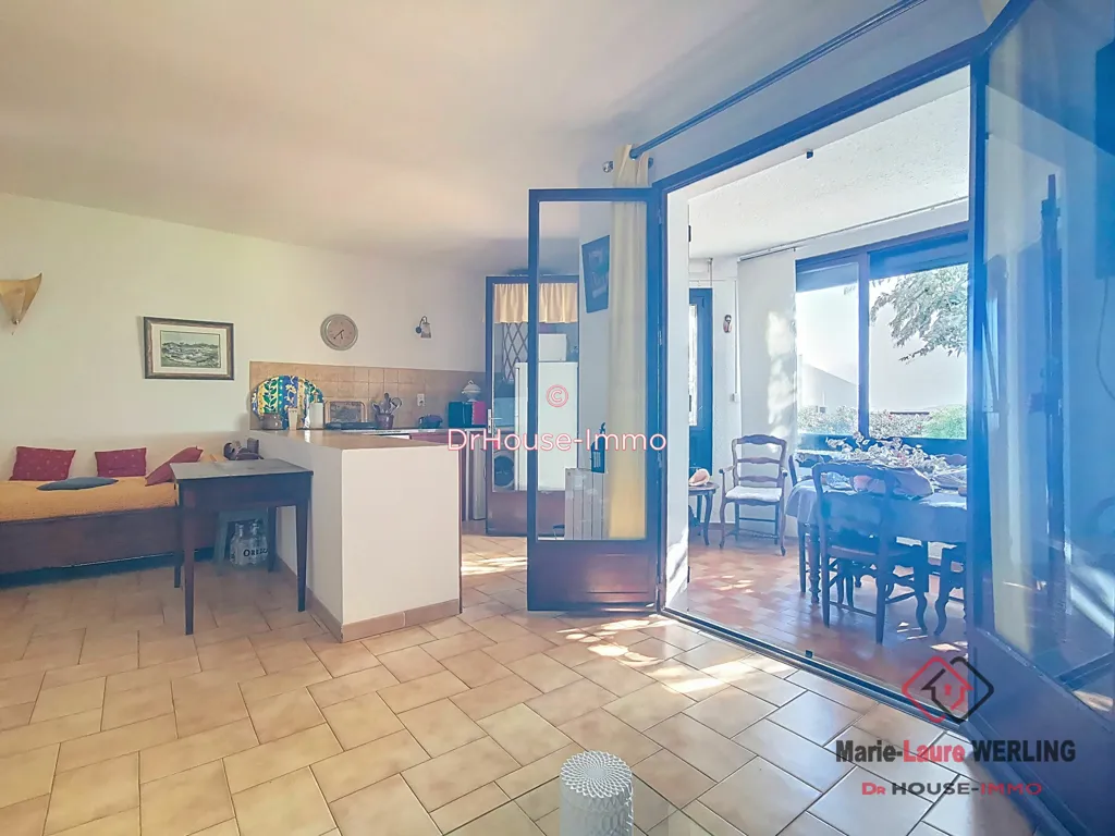 Terrasse - Appartement T2 avec Loggia près de la Plage