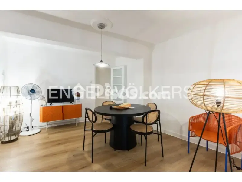 Söögituba - Fully Renovated Flat in En Corts, Valencia
