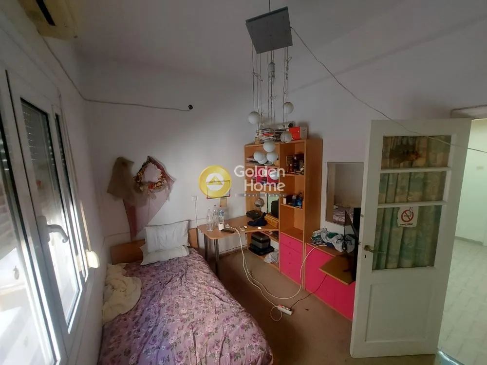 3-toaline maja asukohas GR