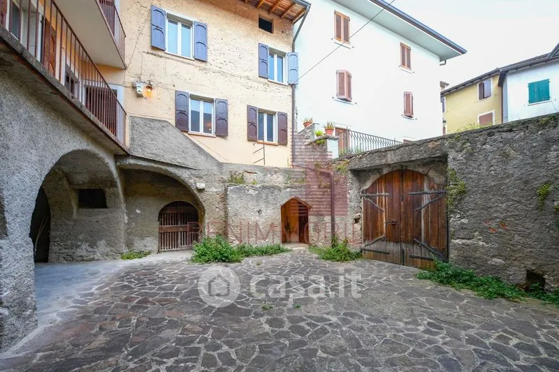 Garden - Rustic Farmhouse with Lake View in Tignale