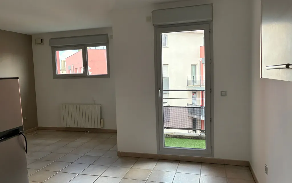 Köök - Modern T2 with Balcony in Caluire-et-Cuire
