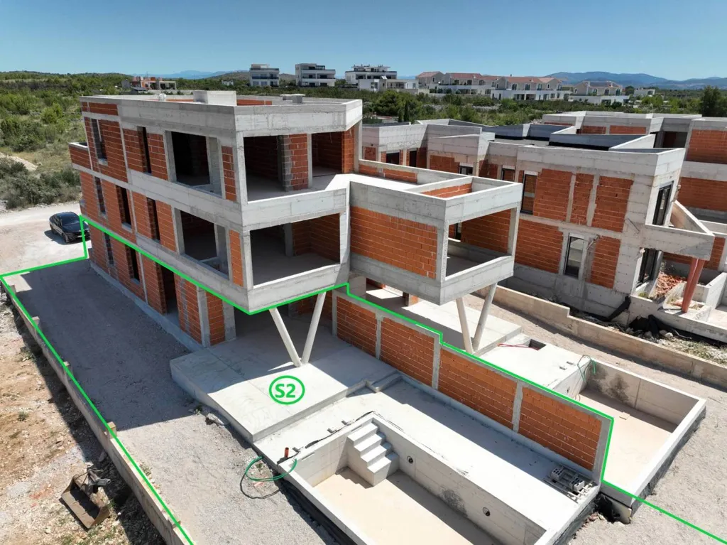 Luxury Apartment with Pool in Vodice