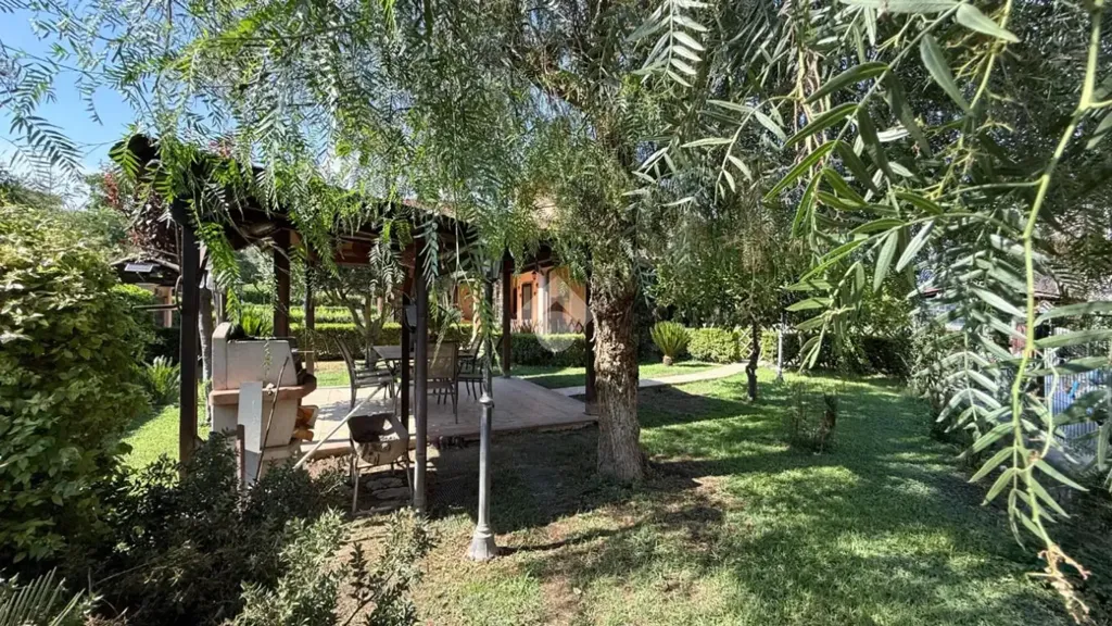 Jardin - Villa with Pool in Capena, Via Tiberina