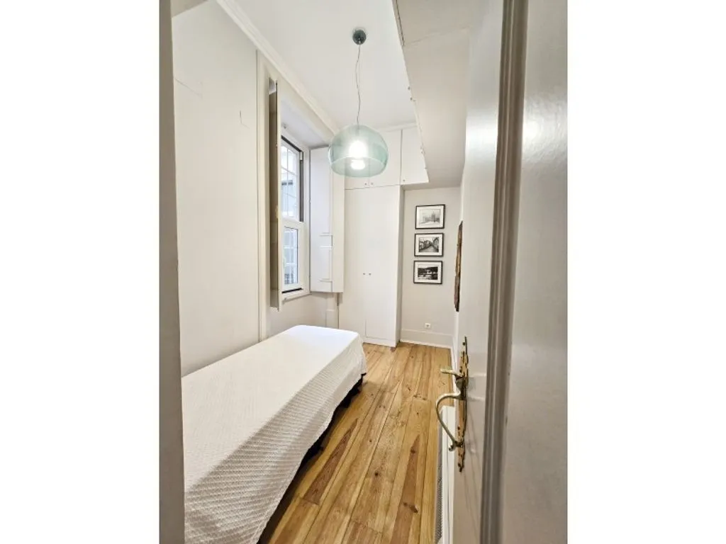 Chambres - Renovated Flat in Chiado, Lisbon
