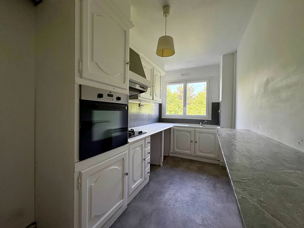 Cucina - 4-Piece Flat with Terrace in Le Plessis-Bouchard