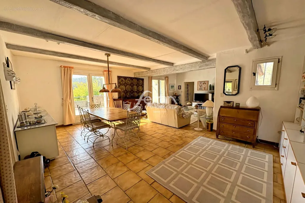Söögituba - Luxury Villa with Pool in Callas